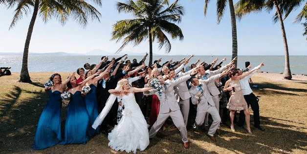 TOP-25 Funny Large Group Photo Ideas