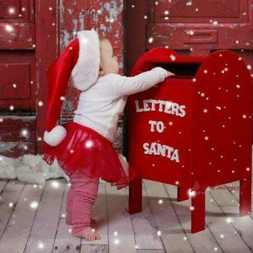 Baby Christmas Picture Idea - Sending Letter to Santa Photo
