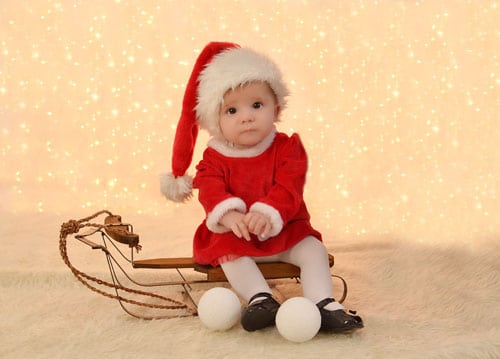 Babys first Christmas Photo Shoot - Christmas Photo Ideas