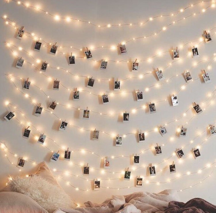 twinkle lights with pictures and clothespin